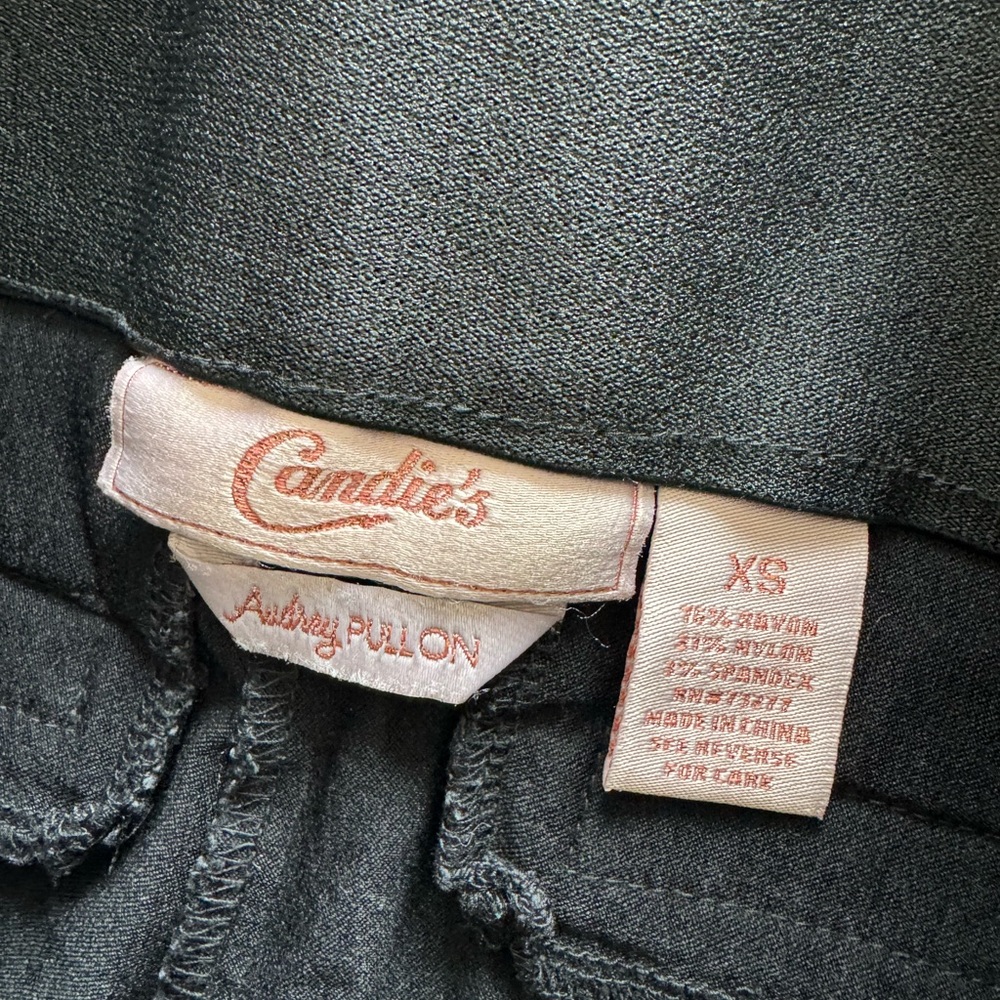Candie's Black Pants - Picture 2 of 2